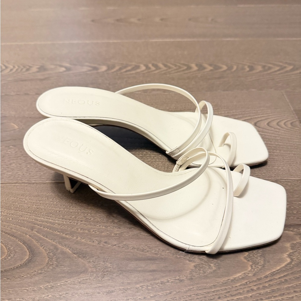 Neous white sandals